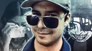 Tampa Jay & Cris the Girl: Vlogging's Most Desperate Couple :  r/Adamthewoocriticism