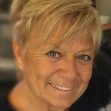 WHITEHEAD, Karen Dawn (NEE WOODS)