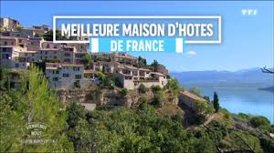 Located in maury, chambres d'hotes l'amandier is in a rural area. Bienvenue Chez Nous Replay En Streaming Tf1