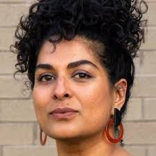 Poetry Experts Available