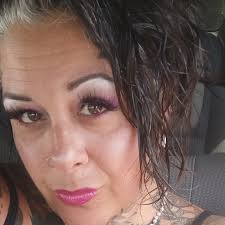 Keeping in touch with big or little sisters?