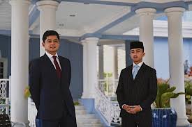 Tengku muhammad iskandar riayatuddin shah, tengku arif bendahara. Ahmad Ismail Mu Adzam Shah On Instagram Hello In 2021 My Prince Charming Prince And Princess Pahang Royal Family