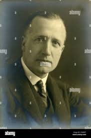 E c morris hi-res stock photography and images