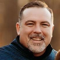 Carson Huff's Instagram, Twitter & Facebook