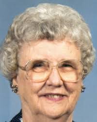 Lillian Poston's Instagram, Twitter & Facebook