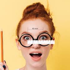 While shuffling between sublime frame colors and frame styles, we must also pay attention to its dimensions that assists in purchasing a fine eyewear. Upload Your Pd Measurement Niuvisions