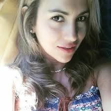 Alexandra Daza's Instagram, Twitter & Facebook