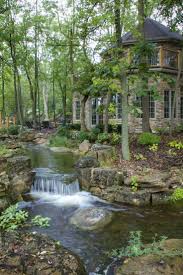 The Waterfalls And Streams The Trees The House Everything About This Property Is Heavenly Wasserfall Garten Hintergarten Hinterhof Garten