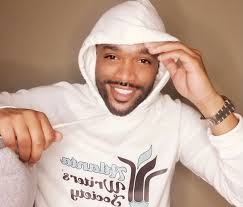 Conversations with King Leo Bakari