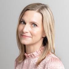 Anna Wunderlich's Instagram, Twitter & Facebook