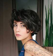 Fashionable haircut pixie as the star of the movie roman holiday audrey hepburn. Pin On Hair Styles