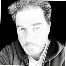 Accelerating AI Adoption: 600 CDOs Reveal Their 2024 Strategies