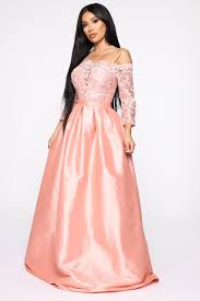 We'll help you plan your prom night fashion with fabulous pictures of prom dresses right off the runway. Prom Dress Ideas Inspired By Disney Princesses