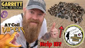 METAL DETECTING IN ENGLAND 2020 Garrett AT Max does it again. Roman + lots  more.