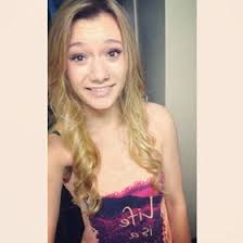 Anna Hausler (annamhausler)