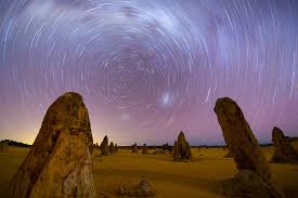 Gurun di wilayah utara dikenal dengan sebutan gurun sahara (± 9.065.000 km²), membentang dari senegal di barat hingga kenya di timur. Ini 8 Hal Menarik Yang Dapat Dilakukan Di Australia Barat Selama 8 Hari