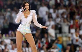 1 source for hot moms, cougars, grannies, gilf, milfs and more. Dua Lipa Zanja Los Rumores Sobre Su Noche Con Marco Asensio Chic