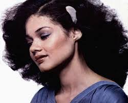 Tracy Bethea's Instagram, Twitter & Facebook