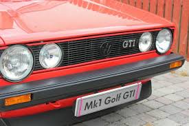 Logo Vw Calandre Golf Corrado Jetta Scirocco Passat Badge Original 171853601 Ebay Golf Badge