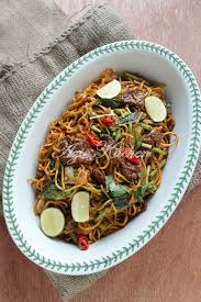Kelebihan aplikasi resepi daging ini: Mee Goreng Daging Yang Sedap Azie Kitchen