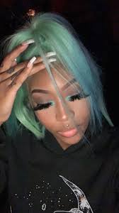 She even has a tattoo on her face itself and also has her birth year 1996 tattooed on her neck. 47 Images About Summer Walker On We Heart It See More About Summer Walker Tattoos And Baddie
