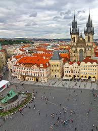 De hoogste gemiddelde temperatuur in praag is 25°c. Praag Voor Beginners Alles Wat Je Moet Weten Over De Tsjechische Hoofdstad De Vakantiediscounter