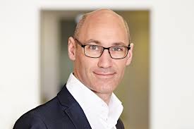 Neil Morrison's Instagram, Twitter & Facebook