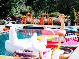 15 Creative Pool Party Drinks For Adults Society19