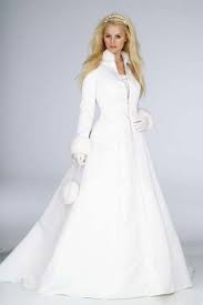 Pin By Msbernie On Inspirational Wedding Dressess Winter Wedding Gowns Christmas Wedding Dresses Winter Wedding Coat