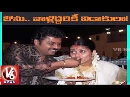 Heroine Kalyani Wants Divorce From Director Surya Tollywood Gossips V6 News Youtube Îöåíèòü ýòî ôîòî (íå ãîëîñîâàëè).