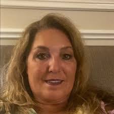 Nancy Hoffert's Instagram, Twitter & Facebook