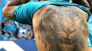 Weitere ideen zu löwin tattoo, tattoo ideen, tätowierungen. Was Tattoos Uber Fussballer Verraten Mdr De