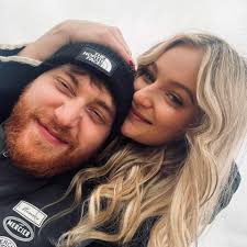 Hi lovely people of bude, I'm looking to get my new oven fitted next week  does anyone have any suggestions of good but reasonably priced electricians  in the area? Thank you!☺️