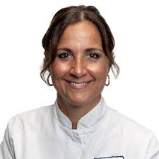 Claudia Serra: Assistente