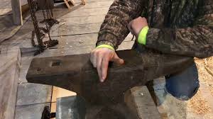 It does not need to be in pristine condition but still needs. A Real Anvil For The Shop 242 Pound Peter Wright Anvil Youtube