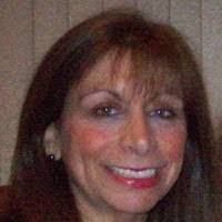 Lori Heiman's Instagram, Twitter & Facebook