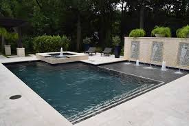Perfect dimensioning, and sequential splits. Ivory Travertine Noble Tile Supply Pool Tile Coping Finishes