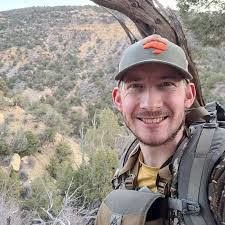 Tyler Mickelson's Instagram, Twitter & Facebook