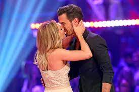 Eigentlich würden sie doch das traumpaar im schlager abgeben, oder? Florian Silbereisen Beatrice Egli Jaa Jetzt Kann Es Jeder Sehen Weltweitestars