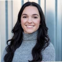 Kelley Perry's Instagram, Twitter & Facebook