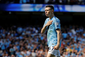 Latest on manchester city midfielder phil foden including news, stats, videos, highlights and more on espn. Hal Ini Yang Membuat Phil Foden Jadi Pemain Andalan Manchester City Vivagoal Com
