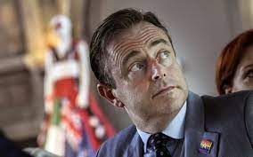 Последние твиты от bart de wever (@bart_dewever). Bart De Wever Neemt Opvallende Beslissing Over Vlaams Belang Nieuws365