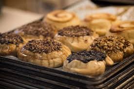 Amish weddings are typically held on tuesdays and thursdays in november and december. What Is An Amish Wedding Dinner The Markets At Shrewsbury