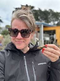 Dive Bar Jukebox with Kendra Borowski