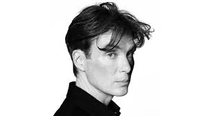 Cillian Murphy: Er ist mehr als nur ein Gesicht, er wird zur Versace-Ikone 