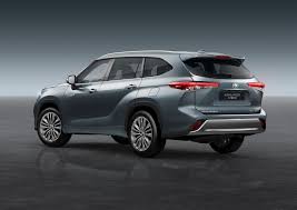 Selon la même source, le rapport émane de une prouesse par rapport aux capacités des voitures actuelles qui peinent à dépasser une autonomie pareille même avec. Prix Toyota Highlander 2021 Le Suv A 7 Places Hybride A 62 500