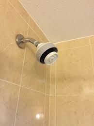 They have few flow settings, annoying adjustment features, and they often develop leaks and sprays. Shower Head In The Most Expensive Room In The Hotel Picture Of Best Western Plus Goodman Inn Suites Horn Lake Tripadvisor