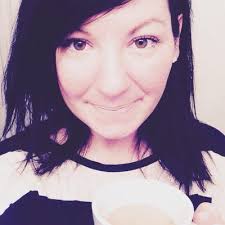 Nicole Mowery's Instagram, Twitter & Facebook