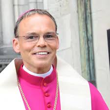 4000 euro badewanne und mehr erster einblick so lebte der. Tebartz Van Elst Skandal Um Seine Koi Karpfen Bunte De