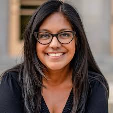 I've seen a bunch of posts about influential music and movies from our  generation but I haven't seen much mention of Tv shows that aired while we  were young adults featuring people